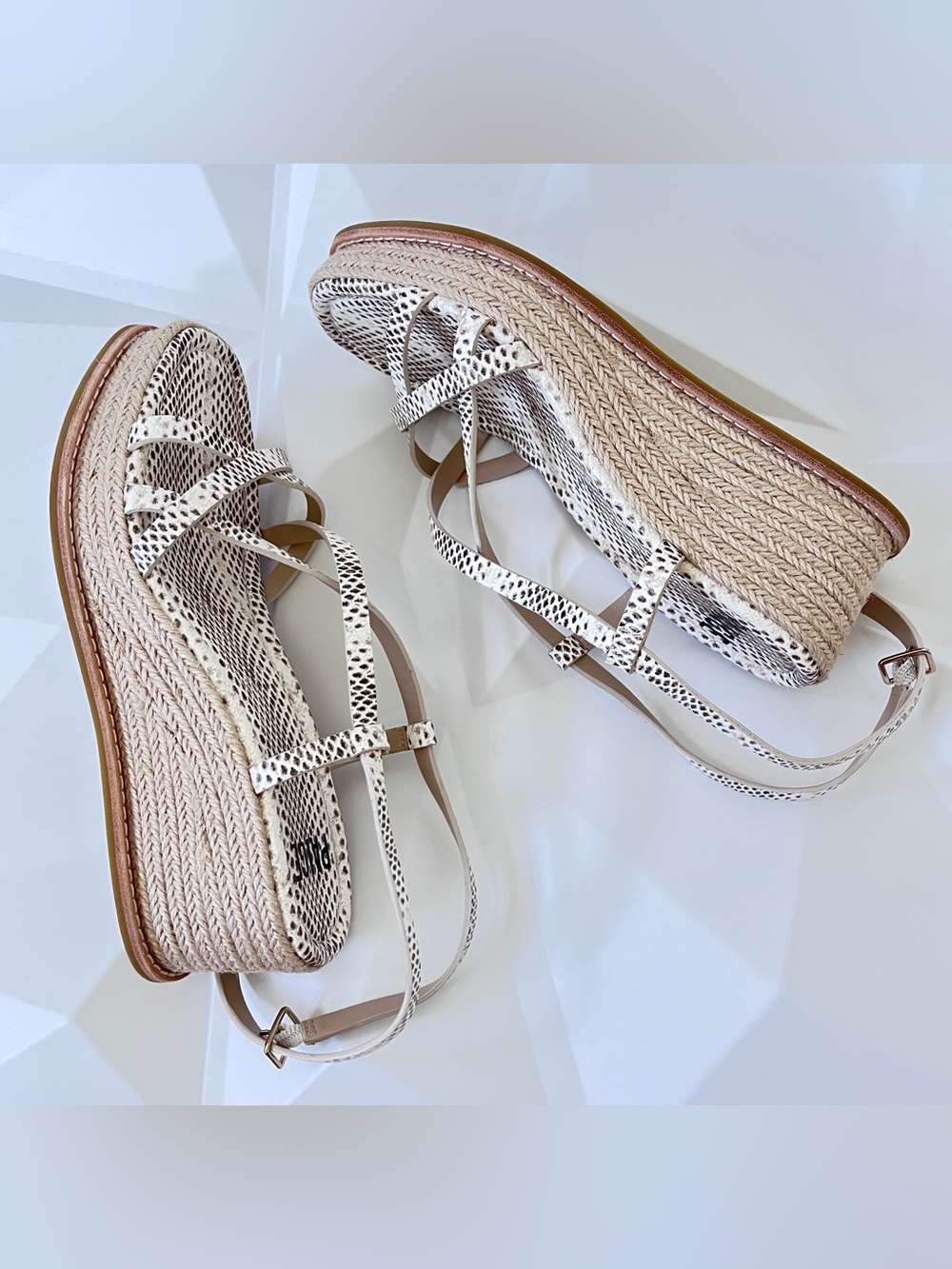 PAIGE Julian Wedge Natural Multi Leather Snake Printed 
Gladiator-Inspired Sz:7 - Picture 13 of 16